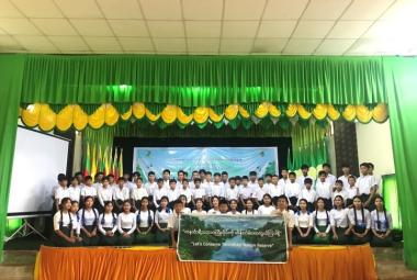 တနင်္သာရီသဘာဝကြိုးဝိုင်းစီမံကိန်းမှ ၁၇-၆-၂၀၂၅ ရက်နေ့ (အင်္ဂါနေ့)၊ နံနက် (၁၀:၀၀) နာရီအချိန်တွင် တနင်္သာရီတိုင်းဒေသကြီး၊ ထားဝယ်ခရိုင်၊ ရေဖြူမြို့နယ်၊ ကလိန်အောင်မြို့၊ အခြေခံပညာအထက်တန်းကျောင်း၊ ပညာရတနာခန်းမ၌ “ဇီဝမျိုးစုံမျိုးကွဲနှင့် သဘာဝပတ်ဝန်းကျင် ထိန်းသိမ်းရေး အသိပညာပေးဟောပြောပွဲ” ကျင်းပပြုလုပ်ခဲ့ပါသည်။ 